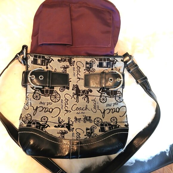 COACH - 2009 Crossbody Canvas and Leather - Picture 3 of 16